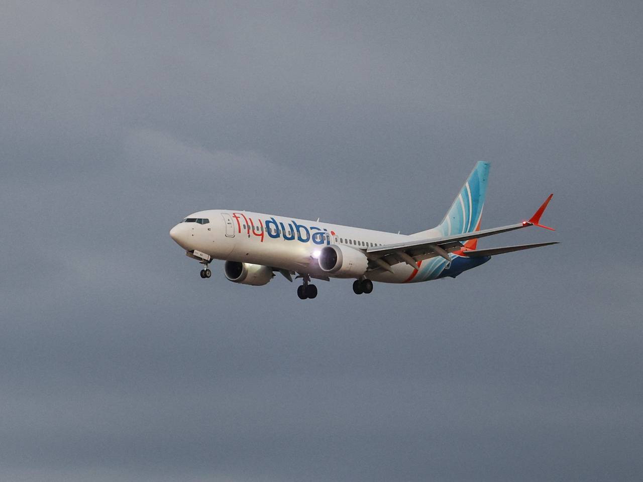 Нетаньяху встретился с нейтрализовавшим вооруженного пилота Flydubai пассажиром