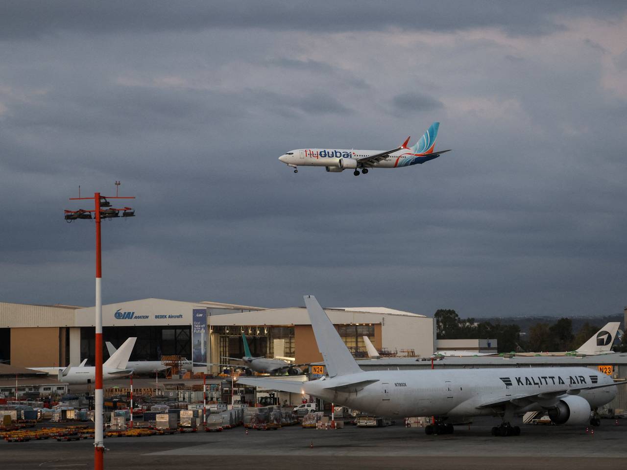 Flydubai приостановила полеты в Израиль