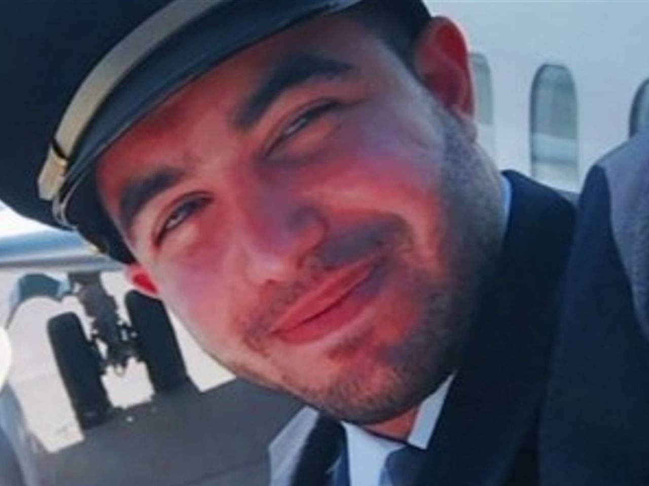 Появилось фото подозреваемого в нападении на капитана Flydubai