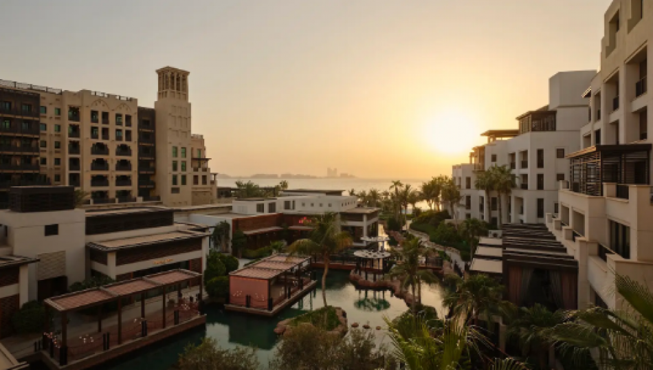 Jumeirah Al Naseem: морской бриз, пляж у &laquo;Паруса&raquo; и лагуна с черепахами